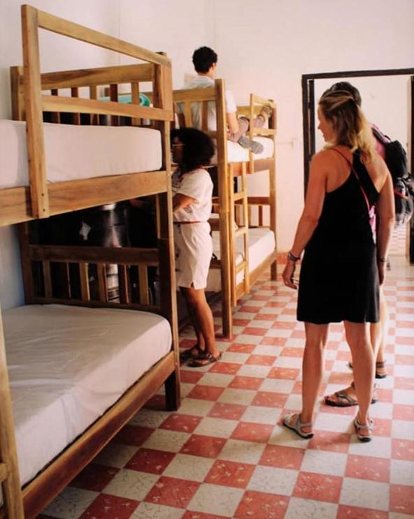 Hostel Casa Quetzal Кампече Екстериор снимка