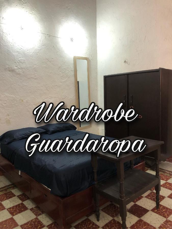 Hostel Casa Quetzal Кампече Екстериор снимка