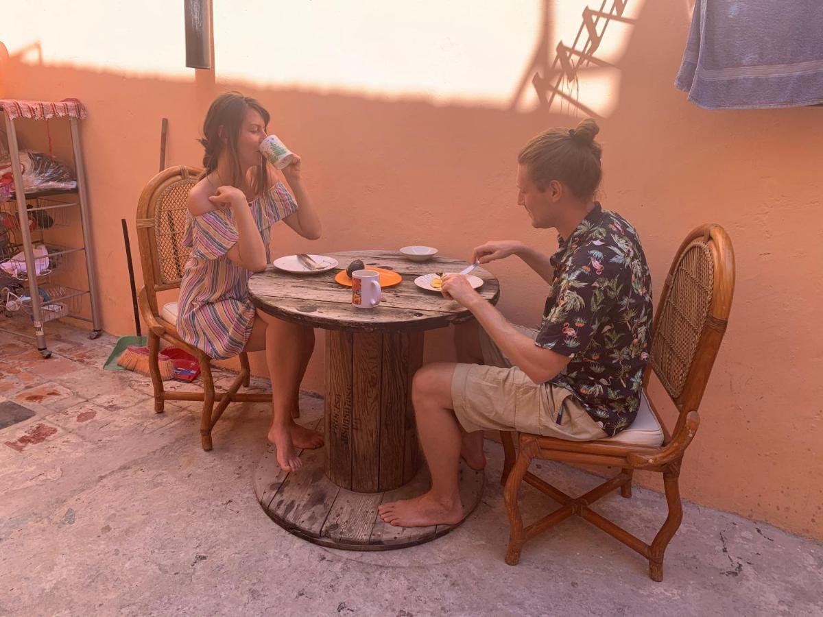 Hostel Casa Quetzal Кампече Екстериор снимка