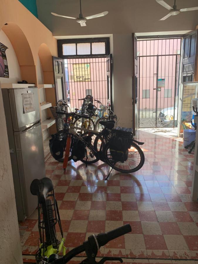 Hostel Casa Quetzal Кампече Екстериор снимка