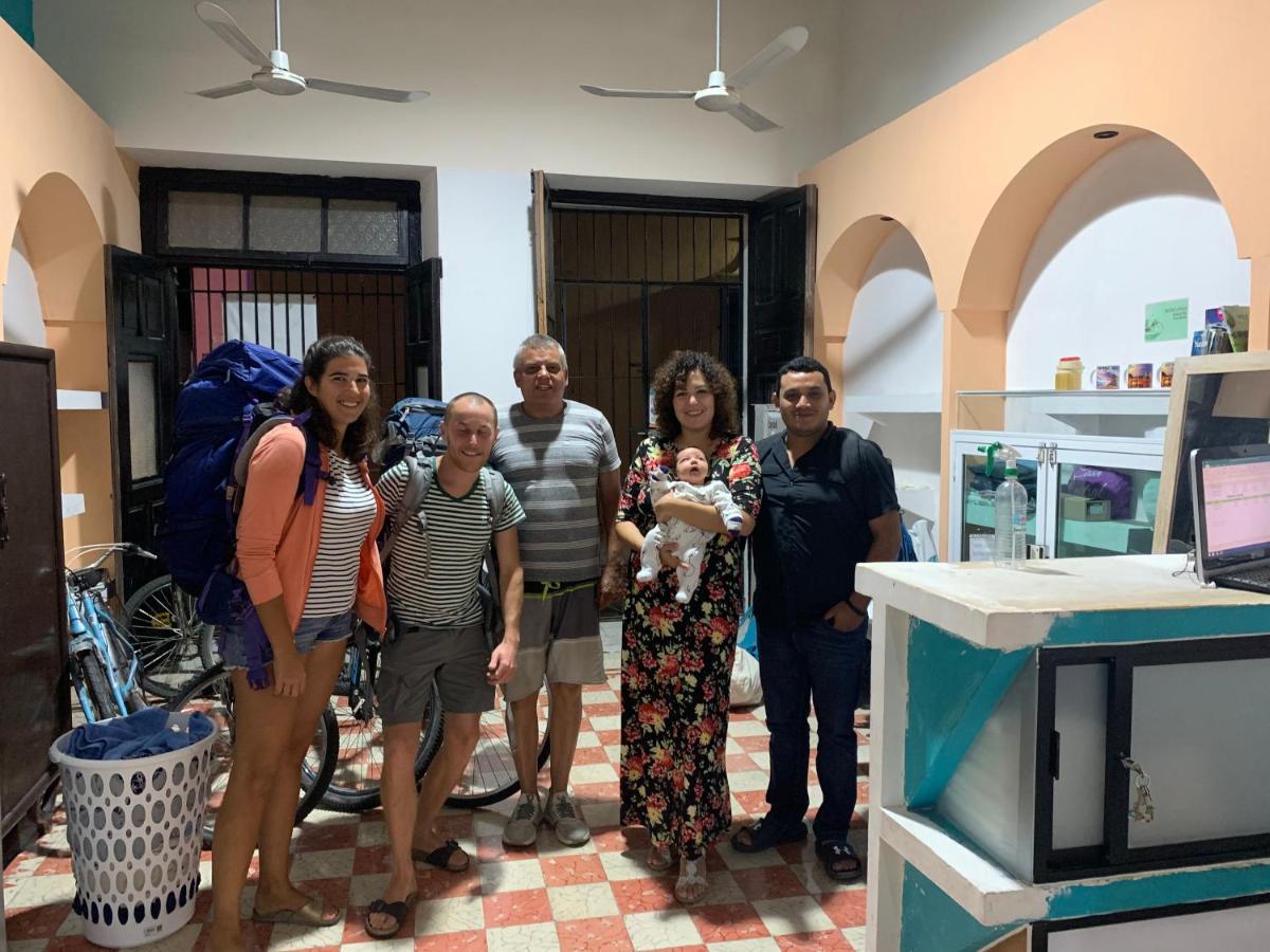 Hostel Casa Quetzal Кампече Екстериор снимка